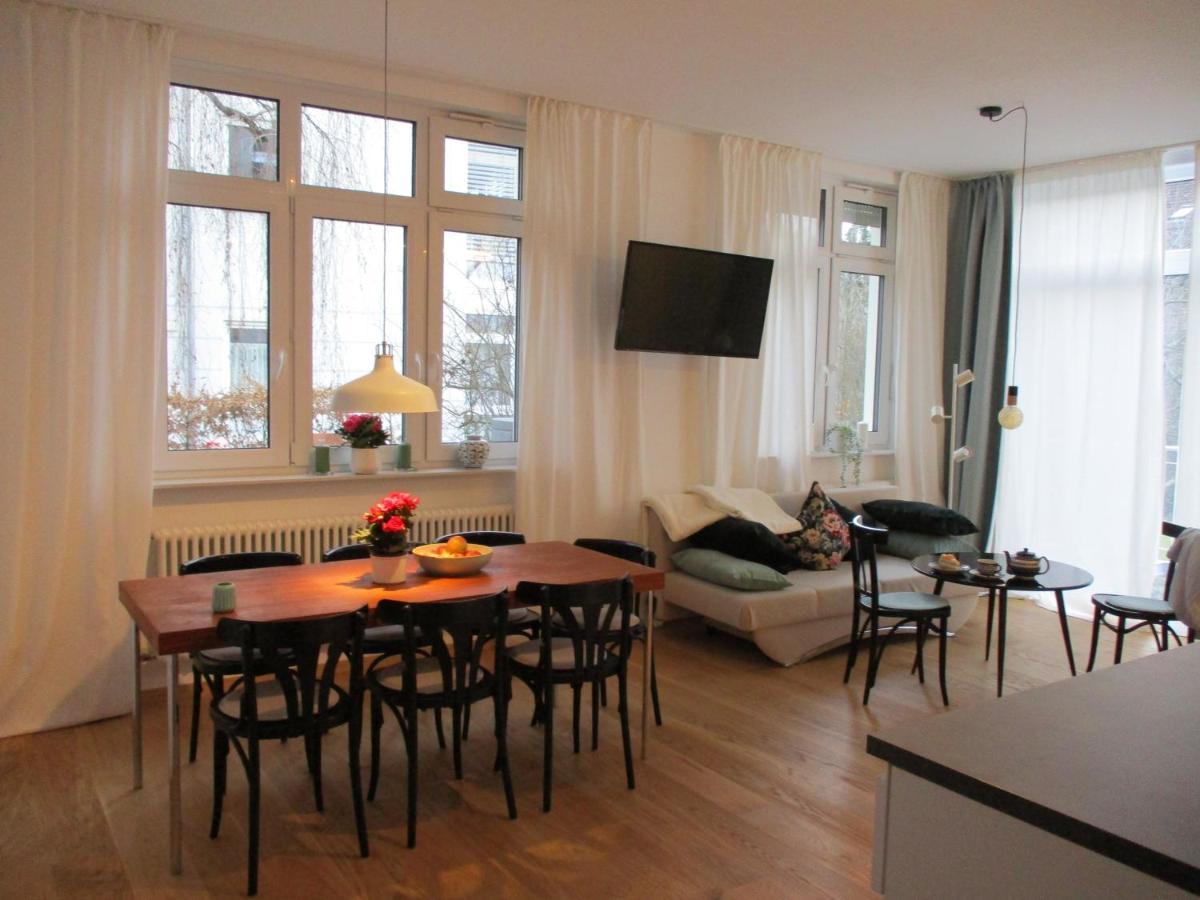 Apartment Am Apfelbaum Reutlingen Esterno foto